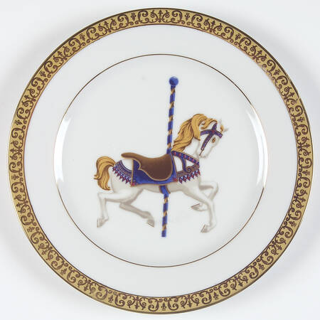 Gold Buffet (Carousel) by Royal Gallery