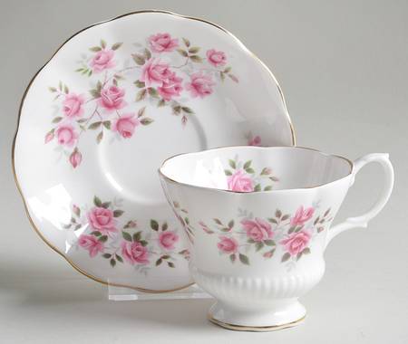 ROA100 by Royal Albert