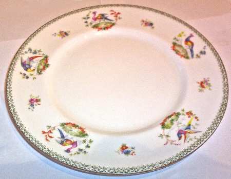 E7726 by Royal Doulton