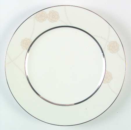 Royal Doulton Enchantment Dinner Plate