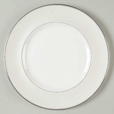 Pointe d'Esprit by Royal Doulton
