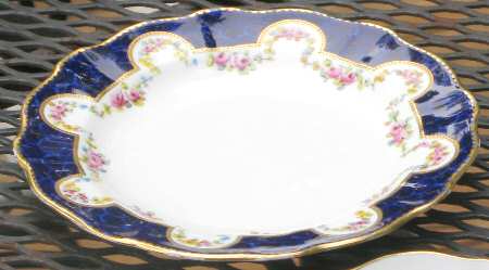 4948 by Royal Crown Derby