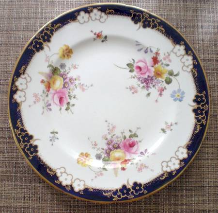 RCD187 by Royal Crown Derby