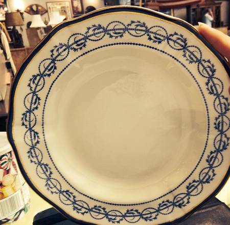 RCD196 by Royal Crown Derby
