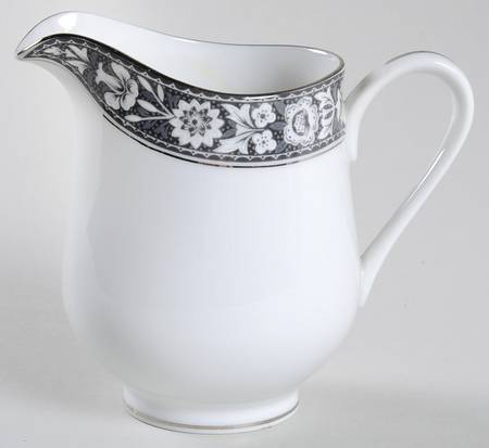 Sango Navarro Creamer