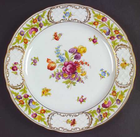 Schumann - Bavaria Empress Dresden Flowers Dinner Plate 5979324 | eBay