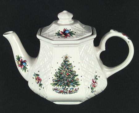 Christmas Eve (Earthware, Lattice) by Salem