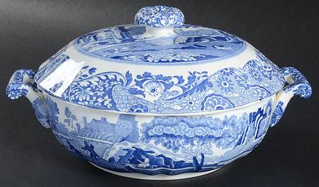 Spode Blue Italian Round Covered Vegetable