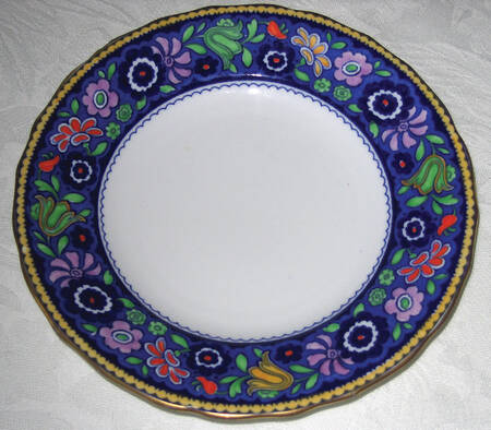 R9162 by Spode