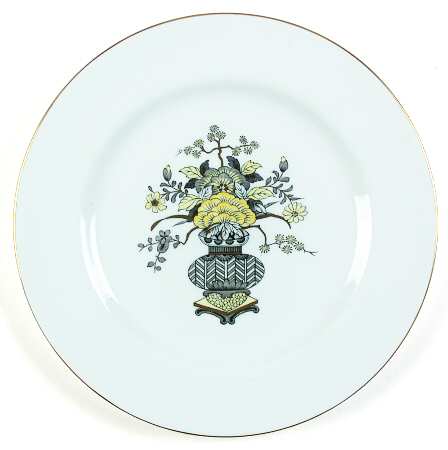 Ming (Smooth, Gold Trim) by Spode