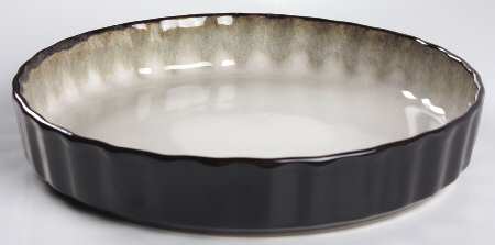 Sango Nova Black (Newer, Grayish White Center) 9" Quiche