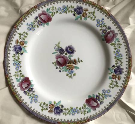 R4893 by Spode