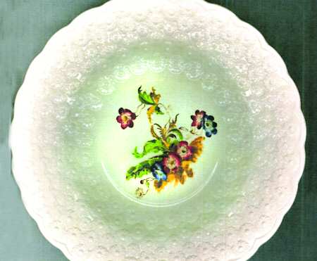 Wicker Lane (Daisy Embossed) by Spode