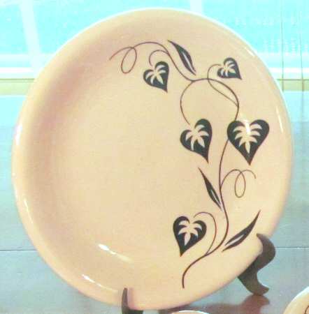 Black Ivy by Sterling China (USA)