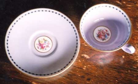 R6537 by Spode