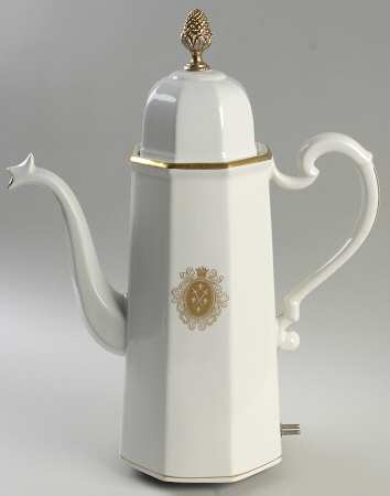 Royal by Ernest Sohn Creation