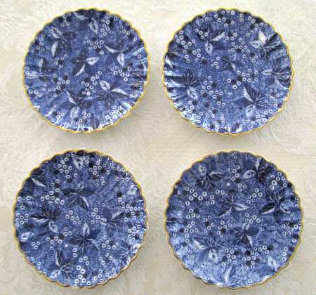 1-3913 by Spode