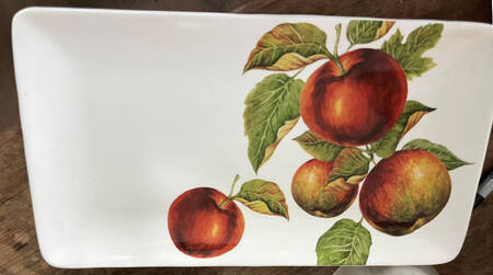 Apple by Sur La Table