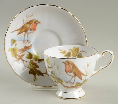 Robin Redbreast by Tuscan - Royal Tuscan