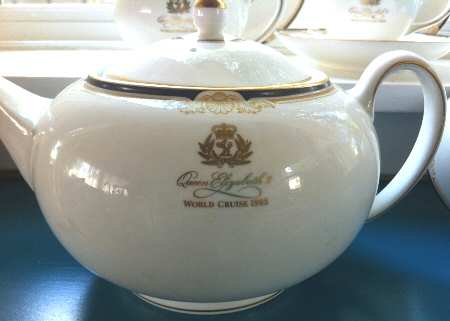 Wedgwood Cavendish Teapot & Lid
