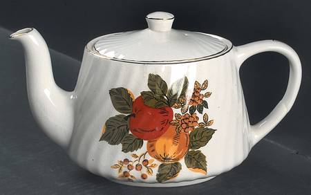 Wedgwood English Harvest Teapot & Lid