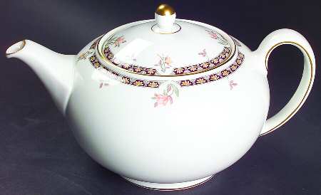 Wedgwood Isis Teapot & Lid