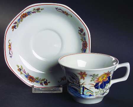 Wedgwood Lotus Flat Cup & Saucer Set