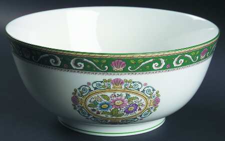 Wedgwood Runnymede Green 9" Salad Serving Bowl