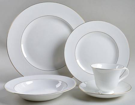 Wedgwood Signet Gold 5 Piece Place Setting