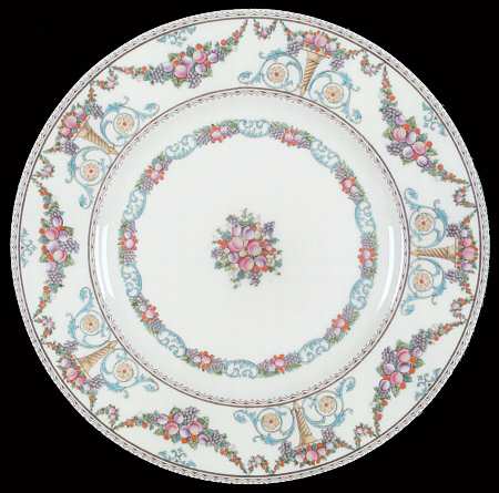 Ventnor (Center Garland) by Wedgwood