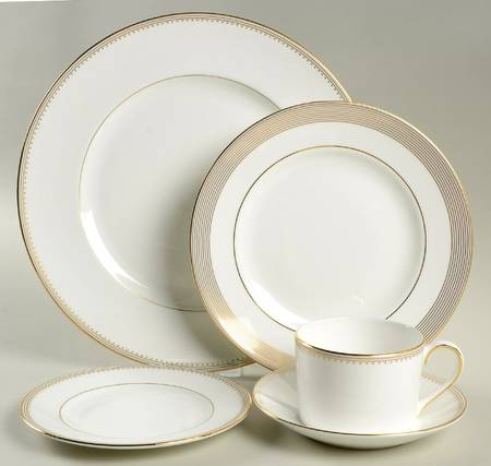 Wedgwood Golden Grosgrain 5 Piece Place Setting