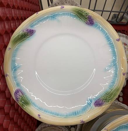 Asparagus (Majolica Style) by Williams-Sonoma