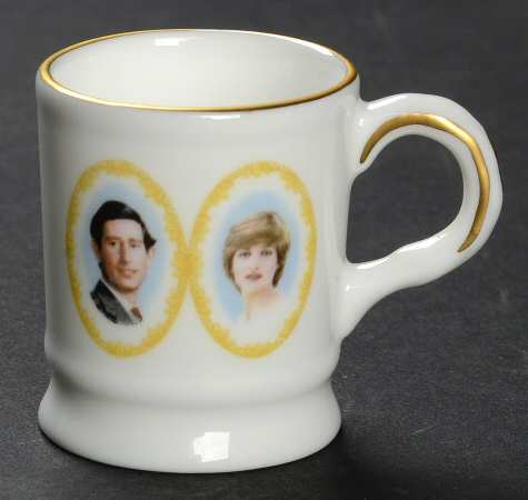 Coalport Royalty Giftware by Coalport