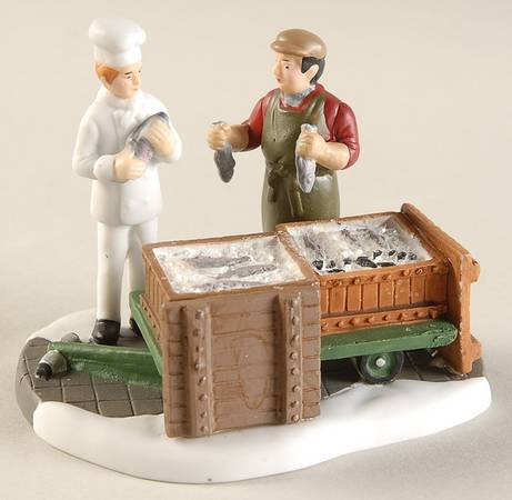 Department 56 Christmas In The City Choosing The Day's Catch - With Box