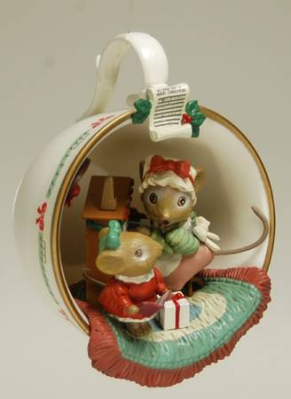 Cozy Cup by Enesco