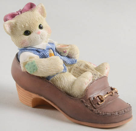 Puss in Boots by Enesco