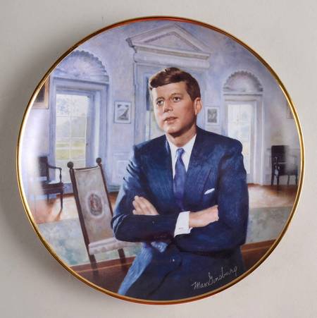 Franklin Mint John F KennedyPresident Profile In Courage  No Box