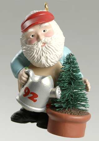 1992 Hallmark Christmas Ornaments by Hallmark Gold Crown