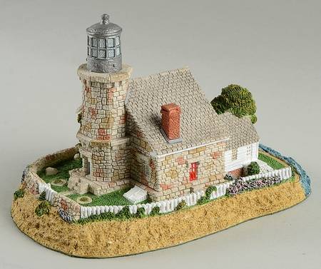 Collectors Society Lighthouse by Harbour Lights