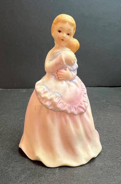 Lefton Lefton Figurines Mother With Baby -