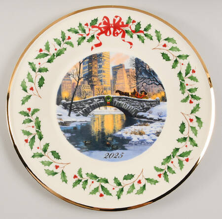 Lenox Holiday Annual Christmas Plate 2025 - Night Snow - Boxed