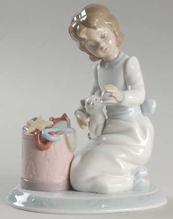 Twas The Night Before Christmas by Lladro
