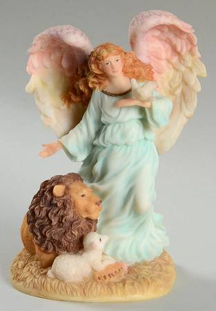 Seraphim Classic 7" Figure by Roman