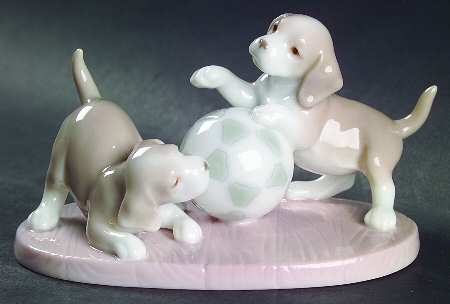 Lovable Pets-Valencia by Roman