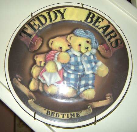 Teddy Bears by Royal Vale