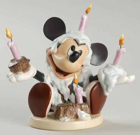 Special Event Figurines by Walt Disney Classics