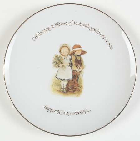 Holly Hobbie Plate by World Wide Art