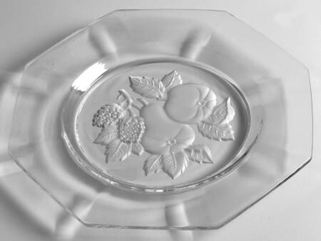 Intaglio Fruit (Line Molly 725) by Imperial Glass-Ohio