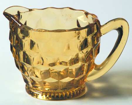 Cube Amber by Jeannette