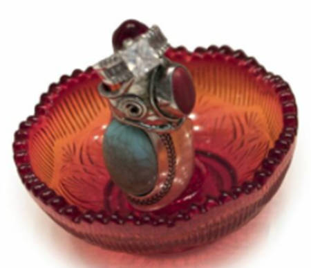 Mosser (Ohio) Ruby Red Ring Holder